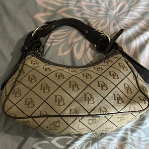 Medium Dooney and Burke hobo bag